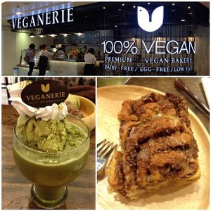 matcha frappe and cinnamon roll at Veganerie - Mercury Ville in Bangkok
