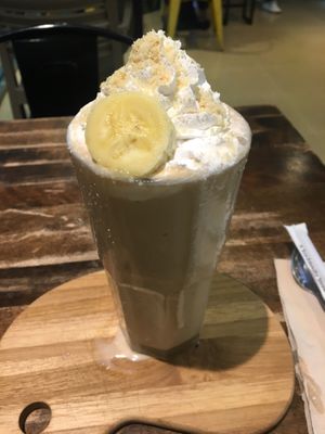Peanut butter banana smoothie at Veganerie - Mercury Ville in Bangkok