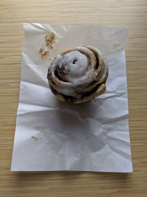 Cinnamon bun at Veganerie - Mercury Ville in Bangkok
