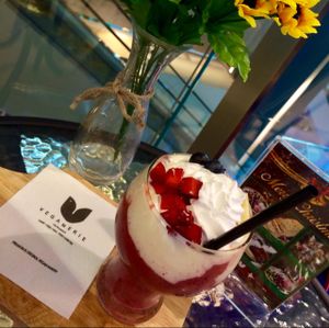 Mixed berries yoghurt smoothie at Veganerie - Mercury Ville in Bangkok