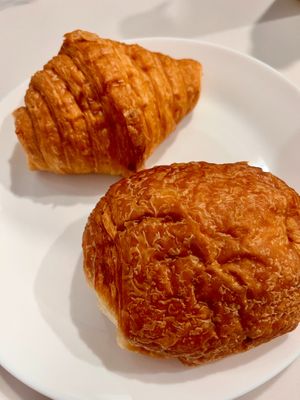 Croissant and Pan Au Chocolat at Cass Cafe in Montreal