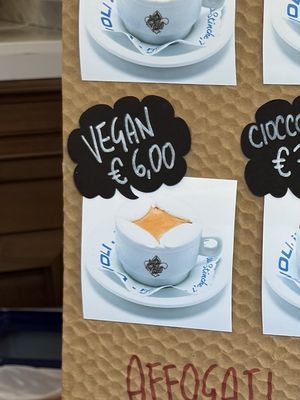 Menu  at Vivoli Gelato in Florence