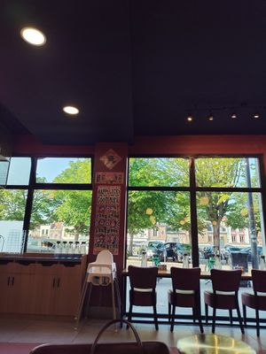  at Mian Miam in Amiens