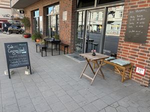 Aussenbereich   at GegenVind Café in Hamburg