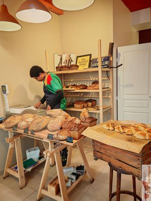 Welcome at La Boulangerie Nouvelle in Paris