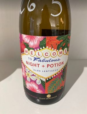 Natural wine at Fuga Café in Madrid