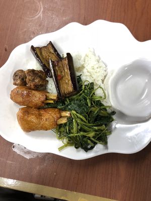 Vegan Buffet at Quan Chay Dam in Hoi An