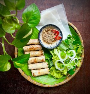 Fried springrolls at Quan Chay Dam in Hoi An