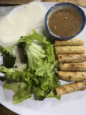 Spring rolls  at Quan Chay Dam in Hoi An