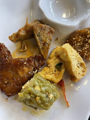   at Quan Chay Dam in Hoi An