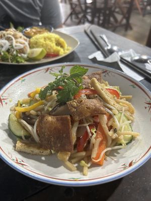 Cau Lau   at Quan Chay Dam in Hoi An