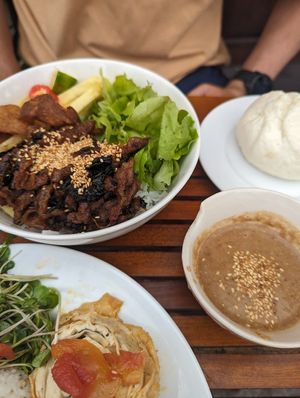 Noodle salad with mock meat at Quan Chay Dam in Hoi An