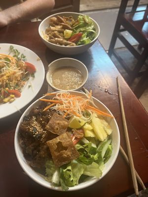 Main dish  at Quan Chay Dam in Hoi An