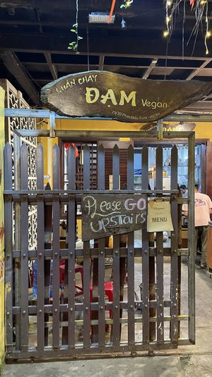   at Quan Chay Dam in Hoi An