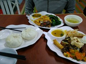 Delicioso! at Quan Chay Dam in Hoi An