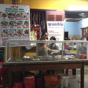 Do at Quan Chay Dam in Hoi An