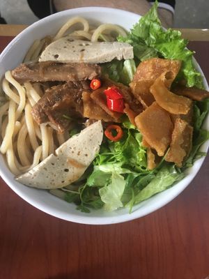 Cau Lau  at Quan Chay Dam in Hoi An