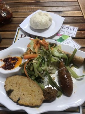 Buffet (some eaten and steamed bun) at Quan Chay Dam in Hoi An