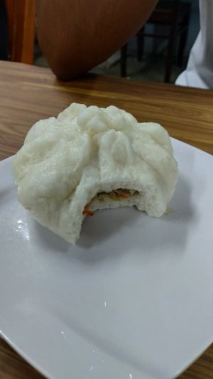 Bao at Quan Chay Dam in Hoi An