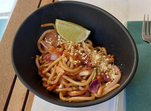 Udon Noodles with Vegetables € 11,90 at Los Manueles in Granada