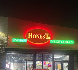 Outside of restaurant sign  at HONEST in Burlington