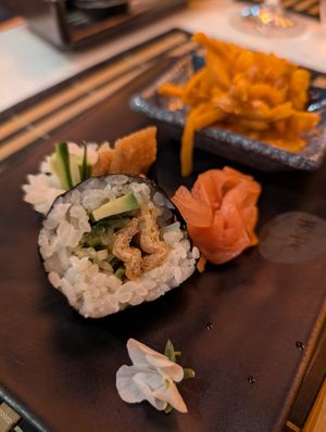 Vegan appetizer - vegetable rolls and kimchi at Hope Izakaya in Edinburgh