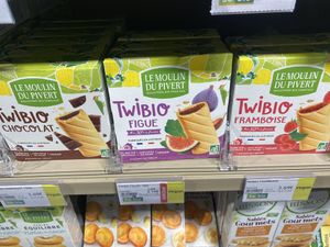 Goûter vegans   at So.bio in Nancy