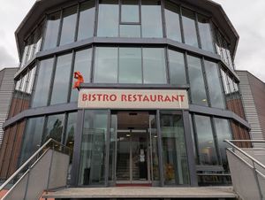 Von außen at Swiss Heidi Hotel in Maienfeld