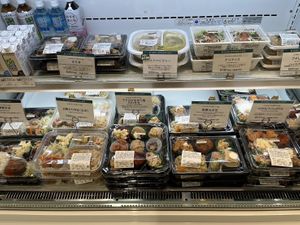 Everything vegan, Bento, Bagels, Nigiri at Evah Vegan Deli - Iwataya Shop in Fukuoka