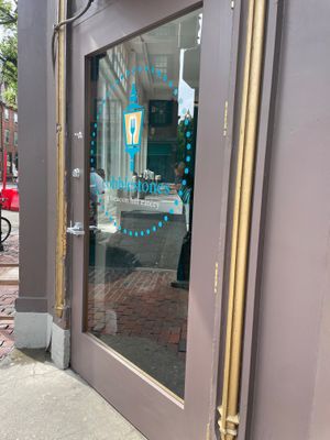  at Cobblestones in Boston