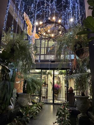 Eingang  at Kinnaree in Bangkok