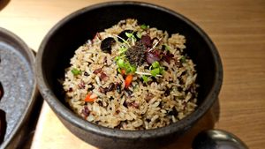Fried rice with black truffle at Qingchunli in Hangzhou