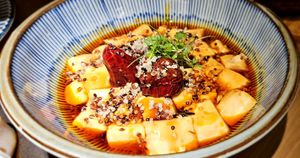  at Qingchunli in Hangzhou