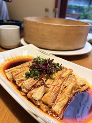   at Qingchunli in Hangzhou