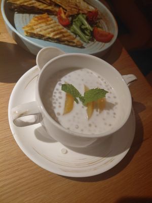  at Qingchunli in Hangzhou