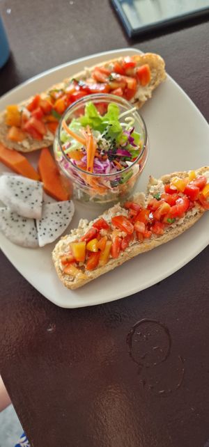 Cheese bruschetta at Home No. 8 in Krabi