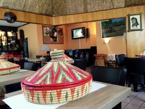 dining area  at Nyala Barka in Geneva