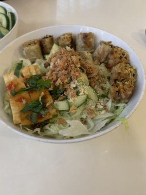 bun bo #Veganuary at Loving Hut - Warynskiego in Warsaw