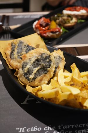 House made fish and chips at Arrecrià Bistrot in Naples