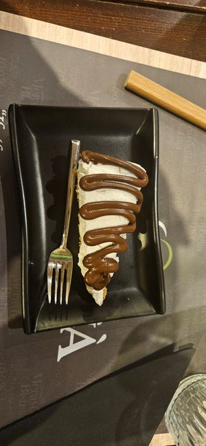 Cheesecake Nutella veg e cocco at Arrecrià Bistrot in Naples