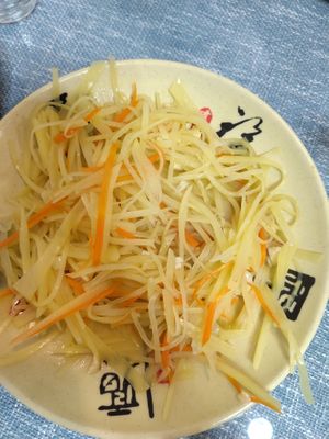 Vinegar potatoes, delicious comfort food! at Yu Long He Restaurant - 阳朔县金囍汇私房菜, 遇龙河店 in Guilin