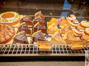 Cakes at Land & Monkeys - Montmartre in Paris