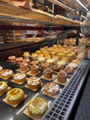  at Land & Monkeys - Montmartre in Paris