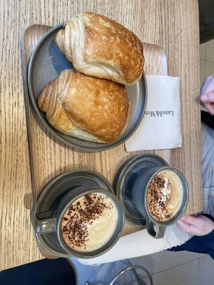   at Land & Monkeys - Montmartre in Paris