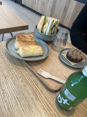   at Land & Monkeys - Montmartre in Paris