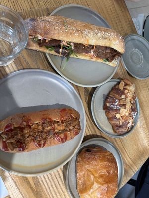   at Land & Monkeys - Montmartre in Paris