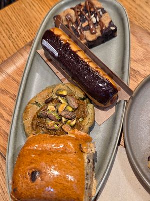  at Land & Monkeys - Montmartre in Paris