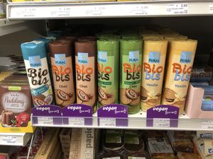 Vegan cookies   at Tagwerk Biomarkt Freising in Freising