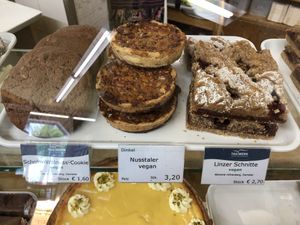 Vegan sweets   at Tagwerk Biomarkt Freising in Freising