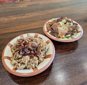 Mudardara & Fattoush at Taratoer in Leiden